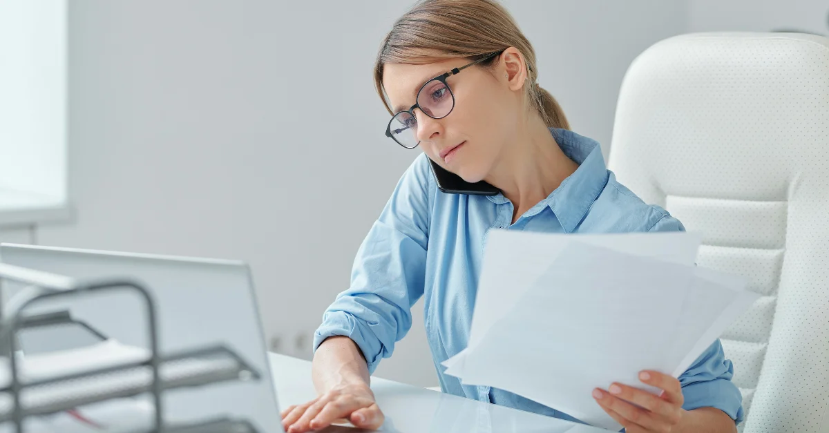 HR business partner using E-Verify to verify new employee's I-9 information.