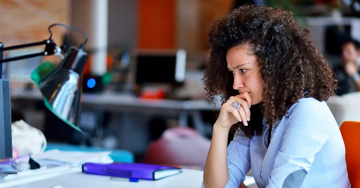 Brightmine-employee-experience-druk-werknemer