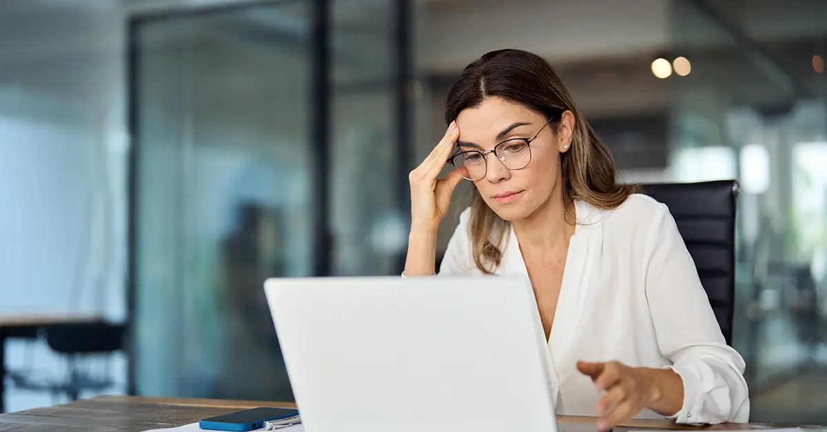 Brightmine-office staff formulating strategy