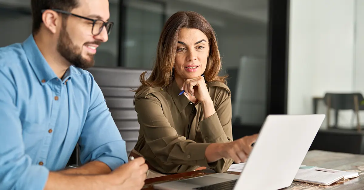 Brightmine-office colleagues coaching session