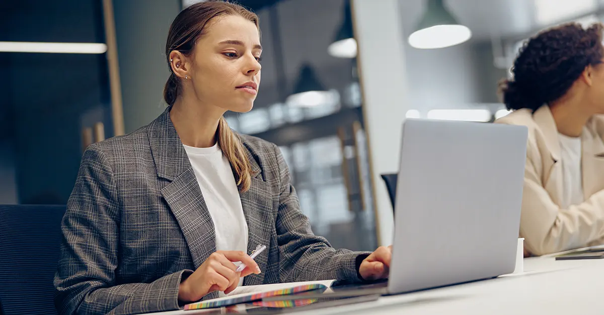 Brightmine-office staff on training